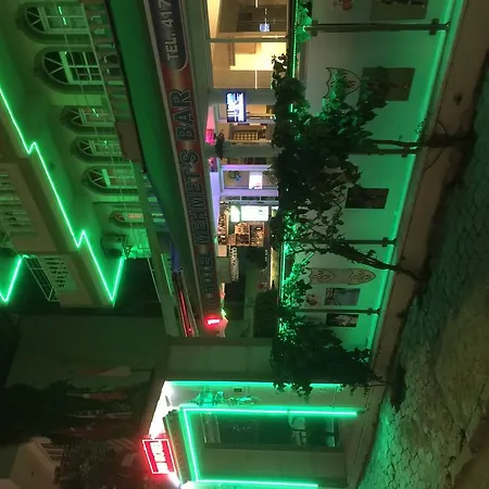 מלון Dm מרמריס